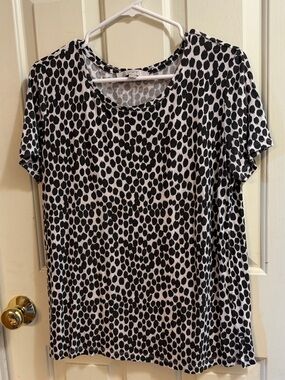 LOFT Black & White Polka Dot Short-Sleeve Tee | S